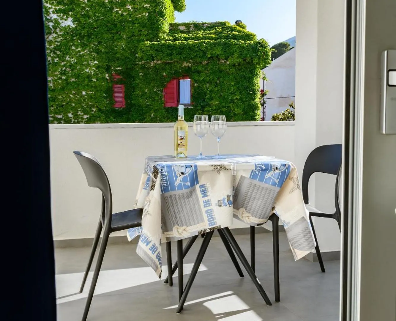 Guest house Harbor Rooms - Cala Gonone Italy